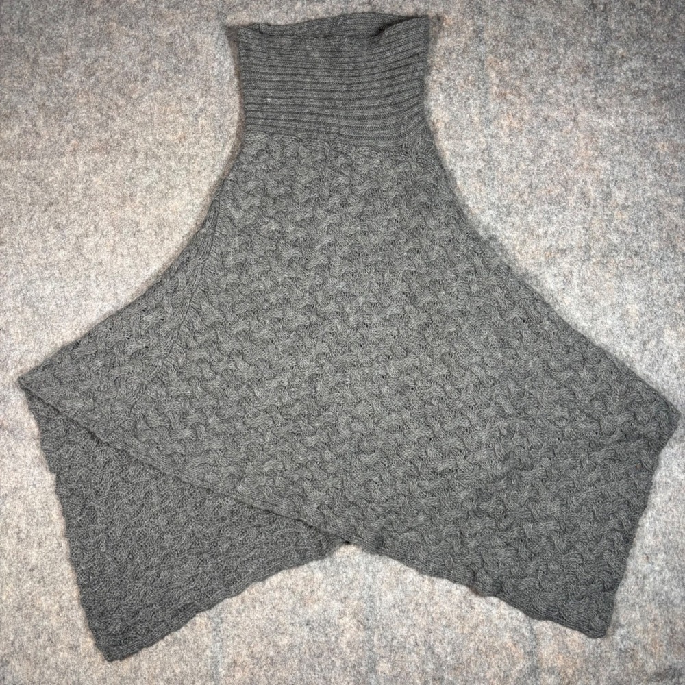 Iperico Italy Mohair Wool Blend Basketweave Knit‎ Turtleneck Poncho Grey Chunky